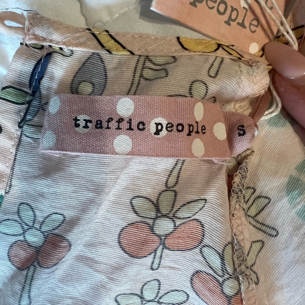 Brand new with tags Beautiful summer dress. Size small. - Picture 3 of 5